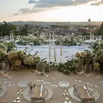 Amazing Panoramic Artist's Loft Spanish Steps 아파트 *