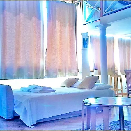 Amazing Panoramic Artist's Loft Spanish Steps 로마