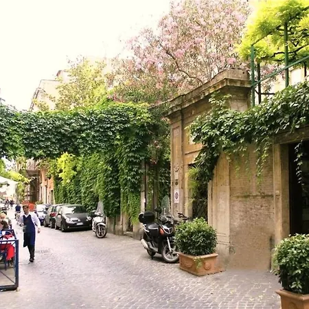 Amazing Panoramic Artist's Loft Spanish Steps Διαμέρισμα *