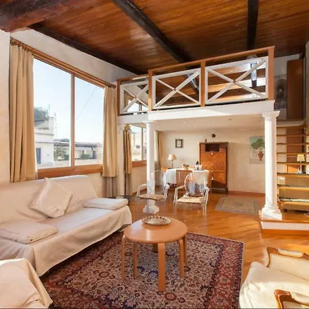 Amazing Panoramic Artist's Loft Spanish Steps * Rome