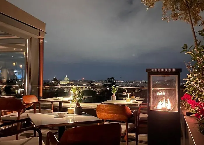 Amazing Panoramic Artist's Loft Spanish Steps *