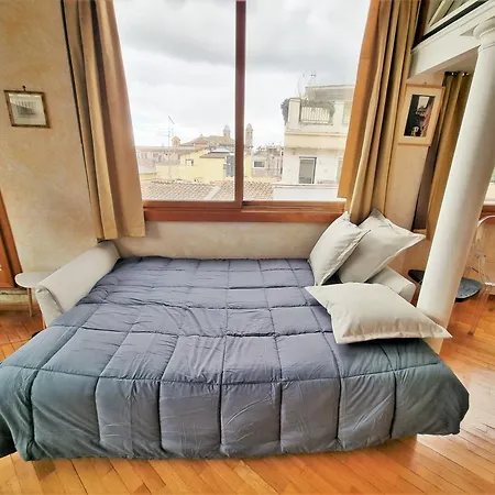 Apartman Amazing Panoramic Artist's Loft Spanish Steps *